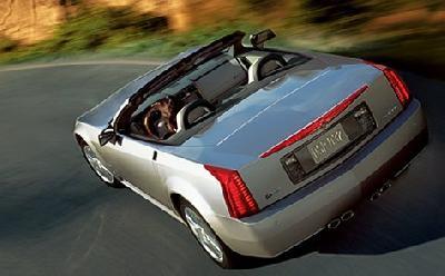 Fotky: Cadillac XLR V8 Cabrio-Coupe (foto, obrazky)