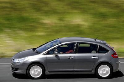 Fotky: Citroen C4 HDi FAP 135 (foto, obrazky)