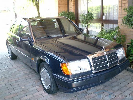 Fotky: Mercedes-Benz 300 E-24 Automatic (foto, obrazky)