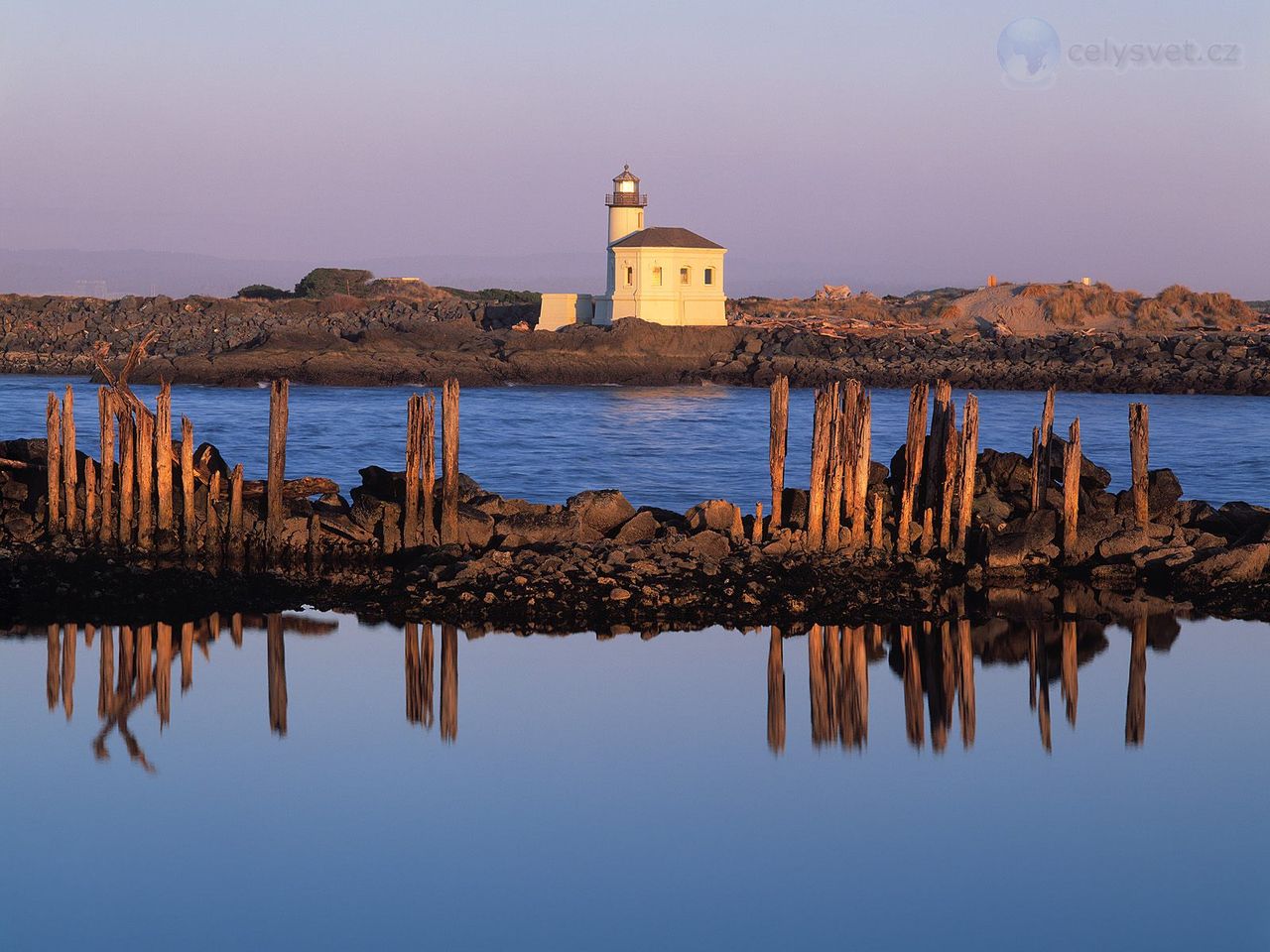 Foto: Coquille River Light, Bandon, Oregon